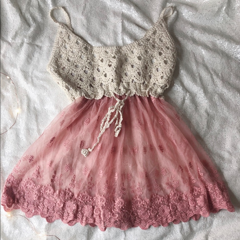✨Sheer lace babydoll top✨